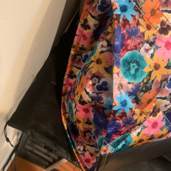 Kurt Geiger London Recycled Quilted Shopper Bag - Picture 4 of 16